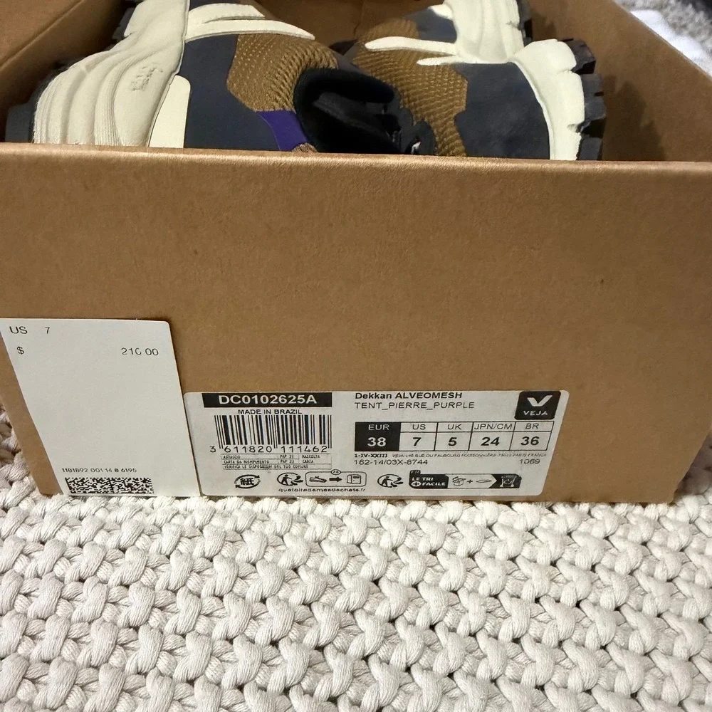 NIB Vejas Dekkan Alveomesh Tent Pierre Purple Vibram Sneakers DC0102625A Wmns 7